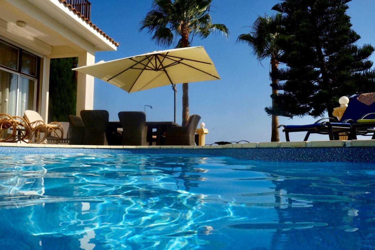 Villa On The First Line Pégeia Exteriör bild
